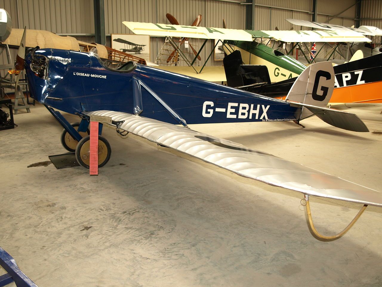 1280px-DH53.JPG