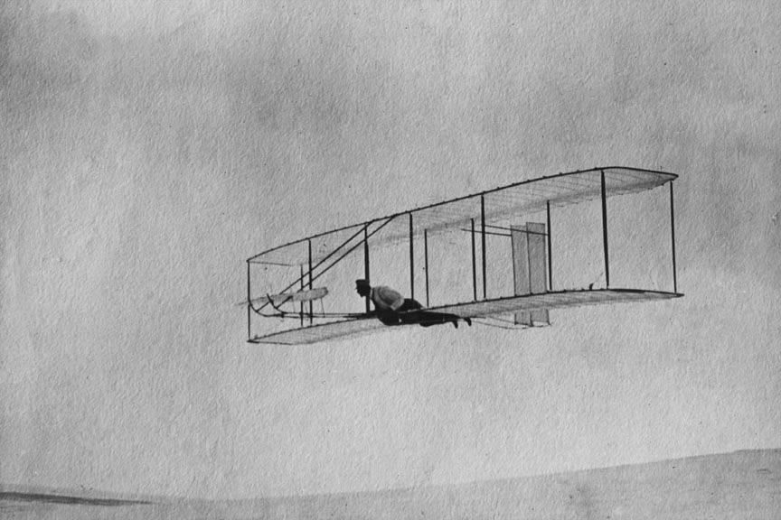 1902_Wright_glider_fly.jpg