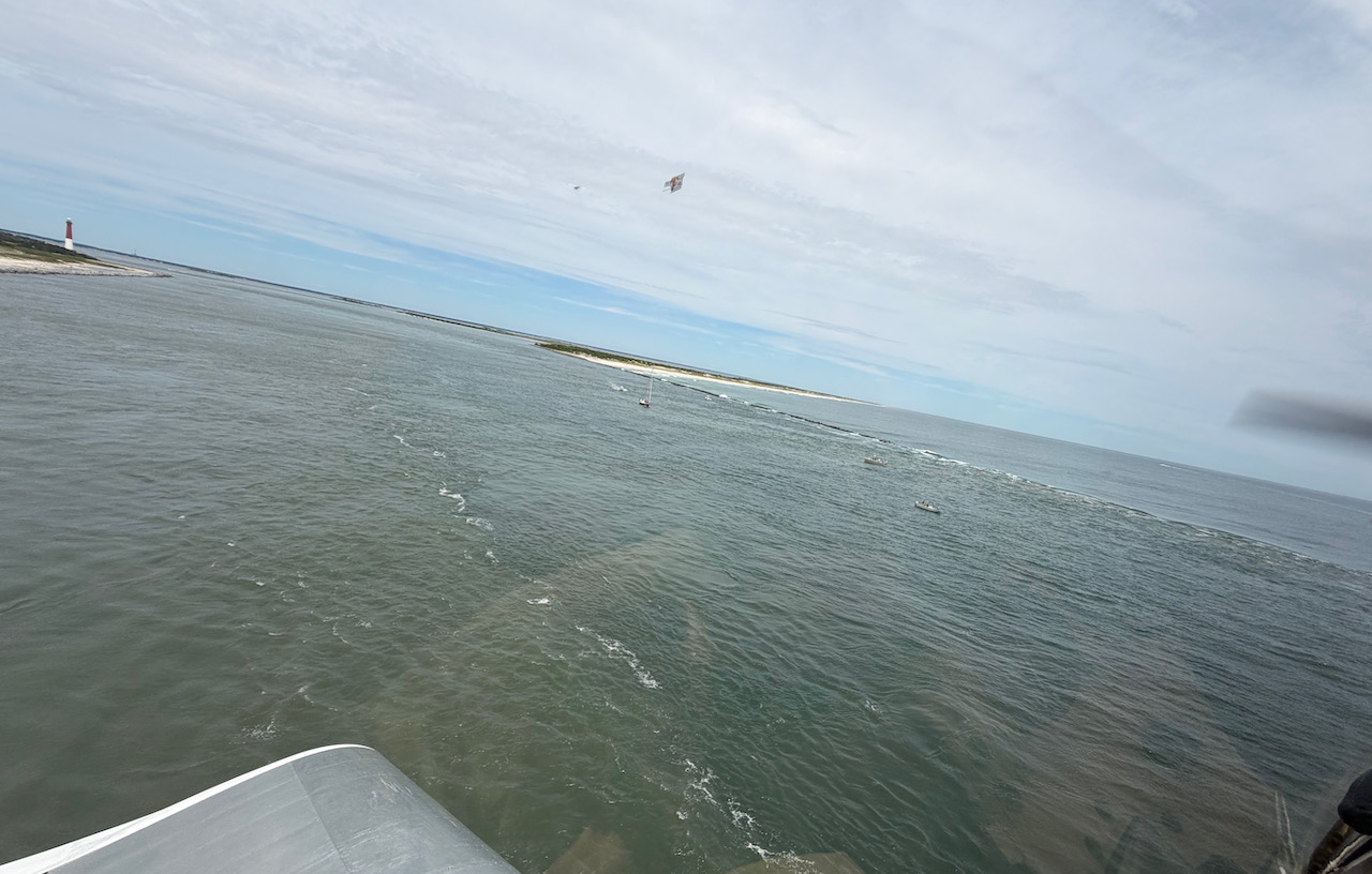 banner towing - 1.jpeg