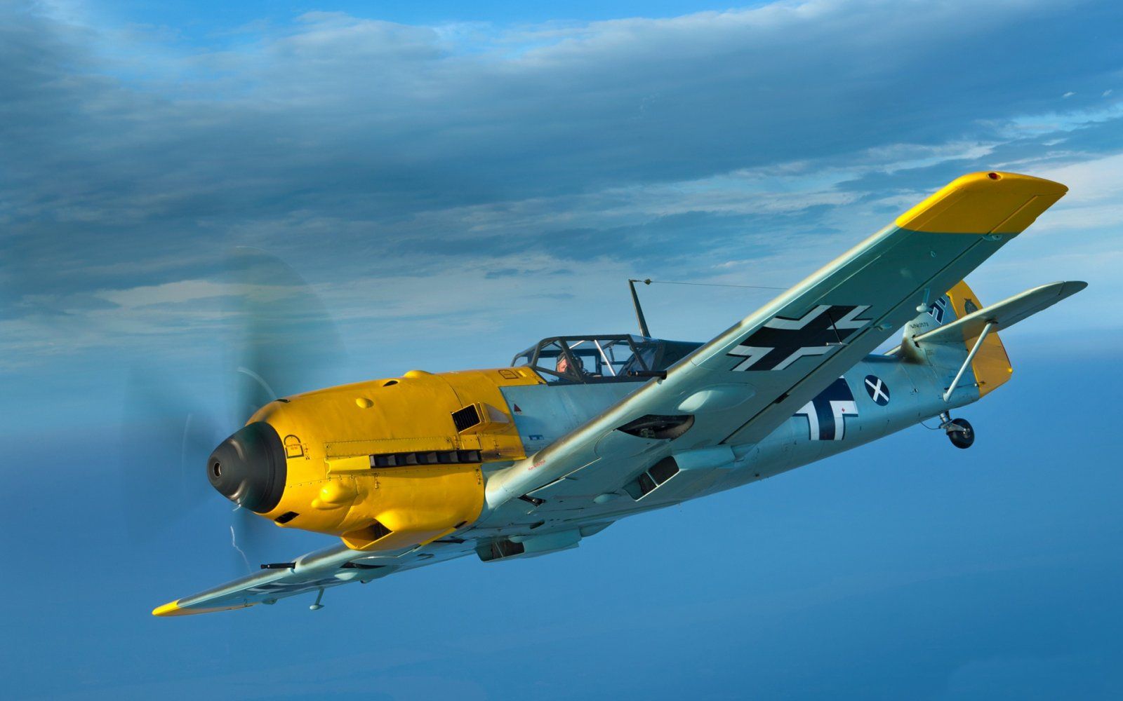 bf-109-messerschmitt-messerschmitt-bf-109e-me-109-luftwaffe.jpg