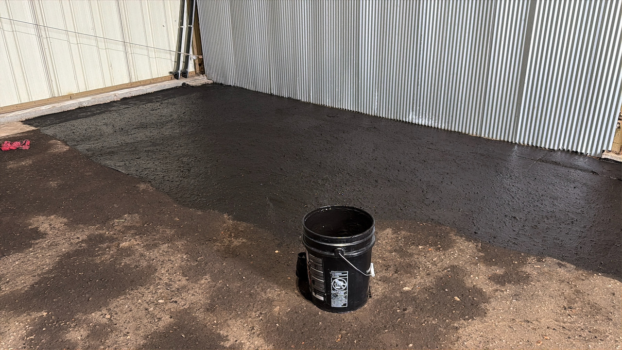 blacktop tar covering - 1.jpeg