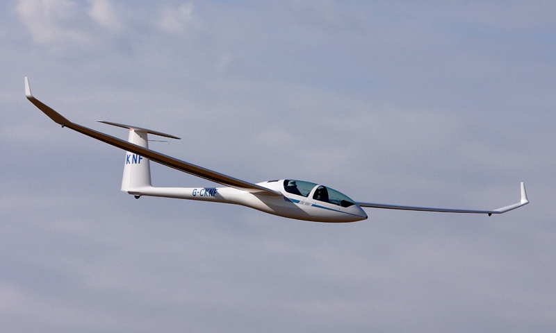 DG1000_glider_crop.jpg