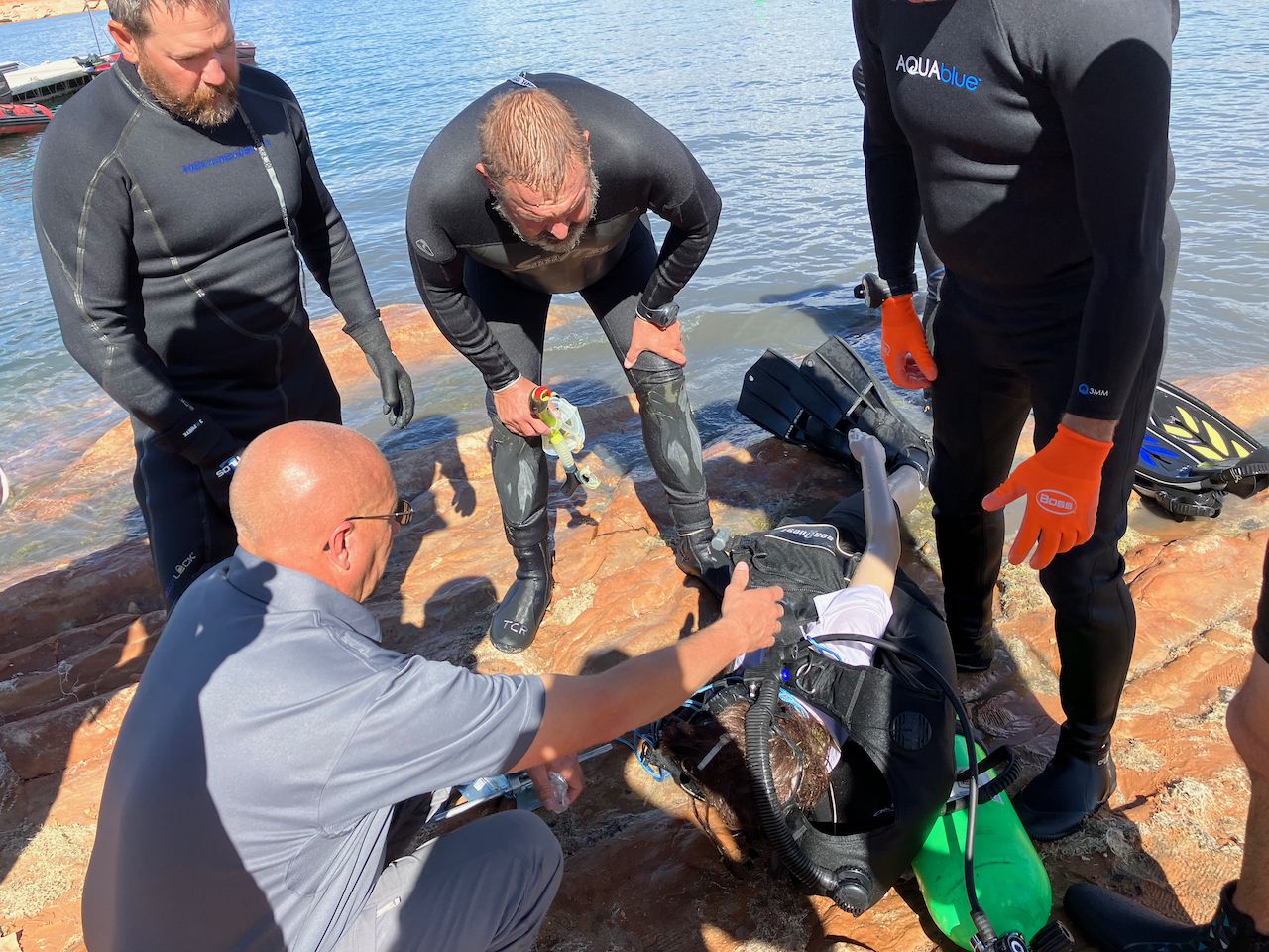 diver recovery team - 1 (3).jpeg