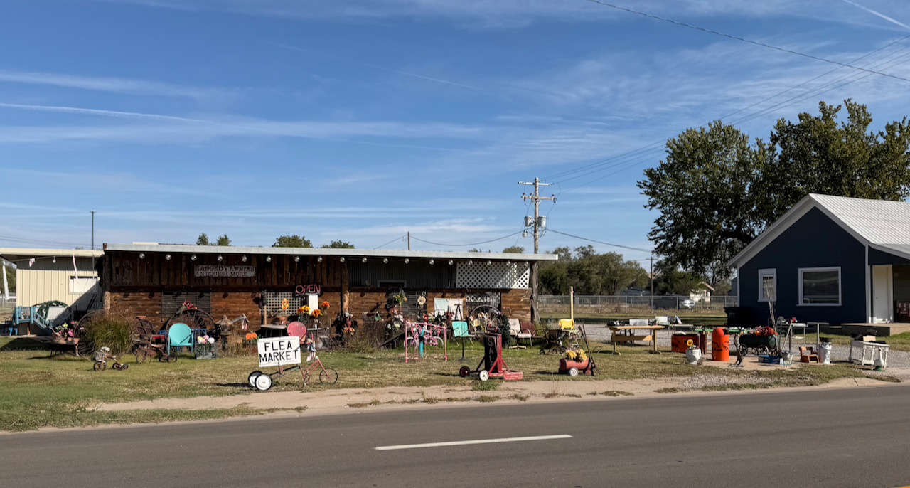 flea market - 1.jpeg