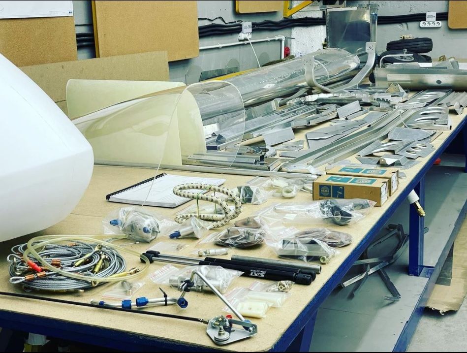 FlyX-11 KIT Final.jpg FlyX-11 KIT Final.jpg