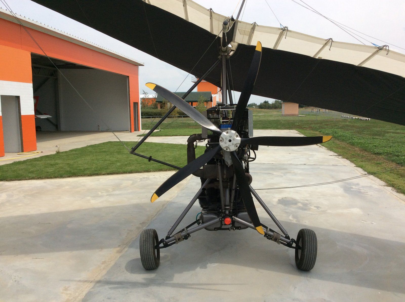 IMG_0922.jpg IMG_0922.jpg