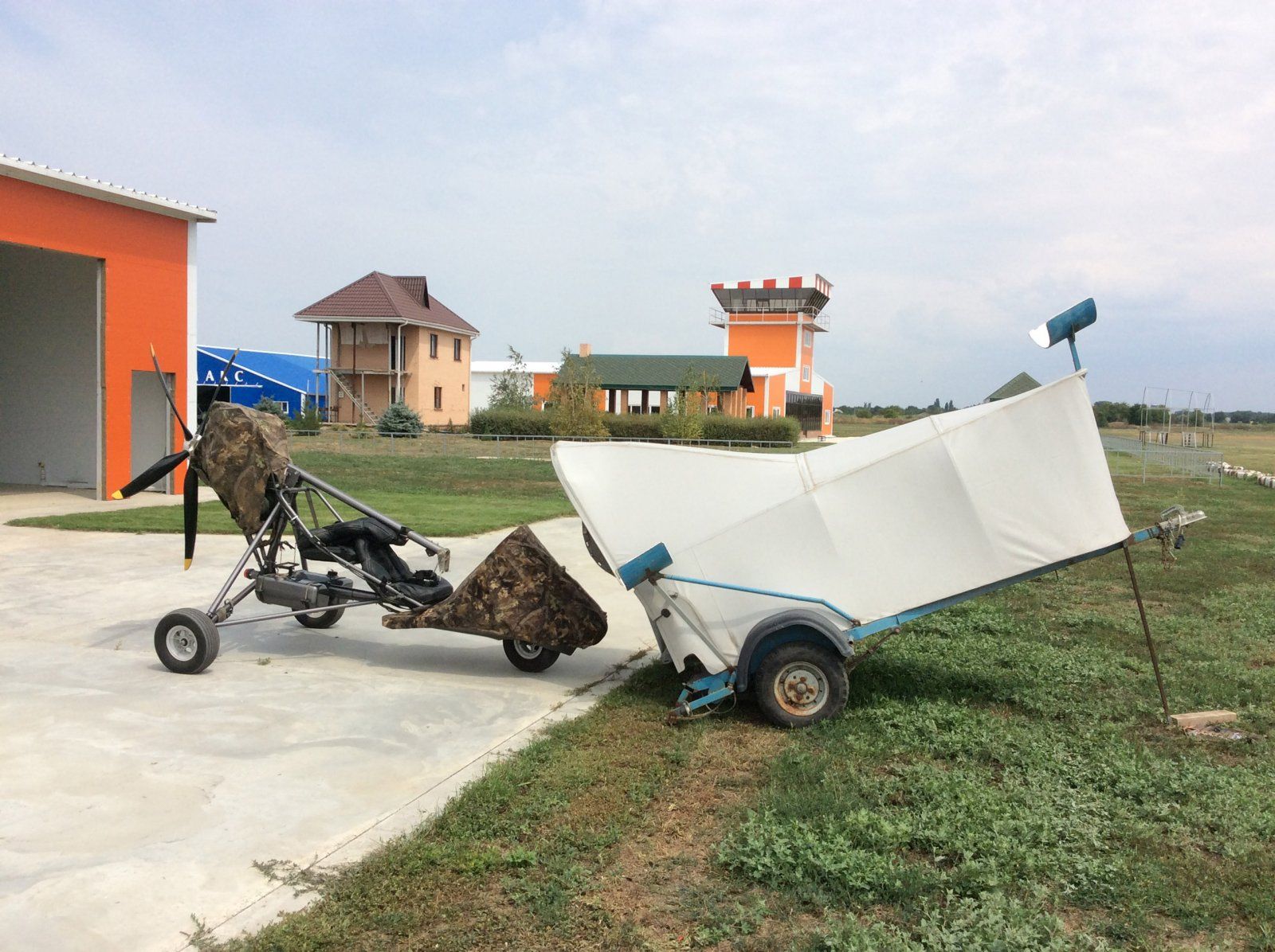 IMG_0929.jpg IMG_0929.jpg