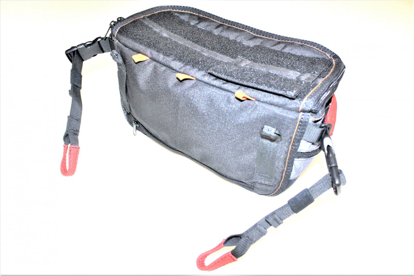 IMG_1528-2.jpg IMG_1528-2.jpg