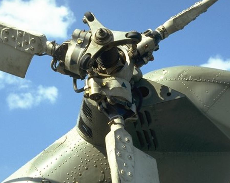 хвост Ми-8.JPG