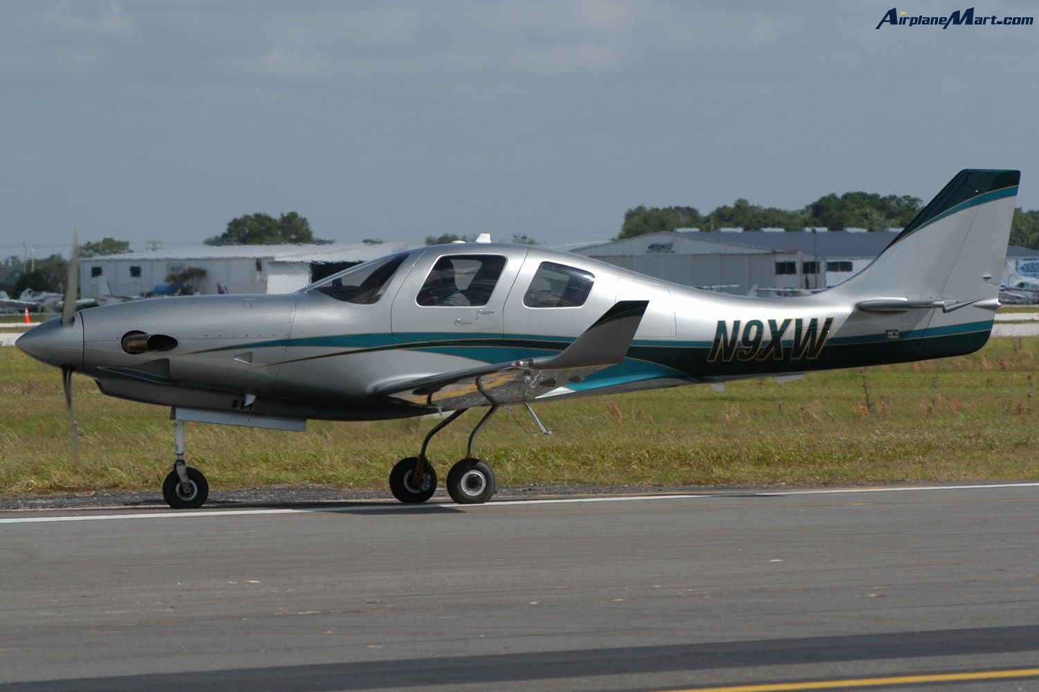 n9xw_Lancair_4_turbo.jpg