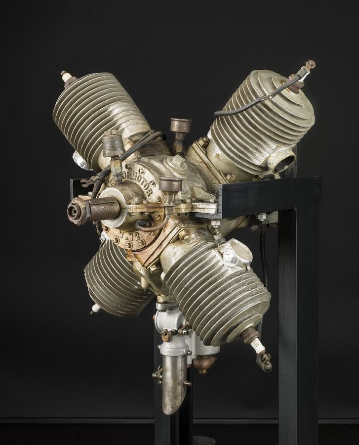 NASM-A19571001000-NASM2014-02922-000001.jpg