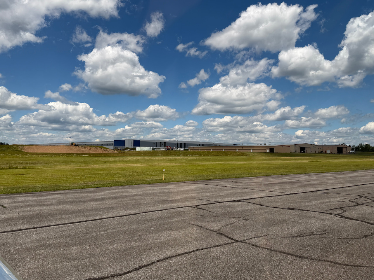 new hangars building - 1.jpeg