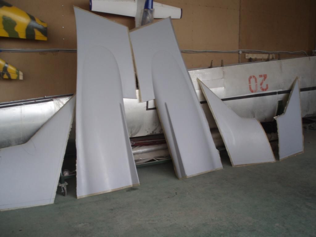 PB050400 (Large).JPG