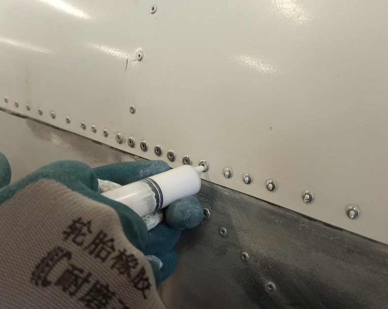 Самолёт Горыныч 1008.jpg