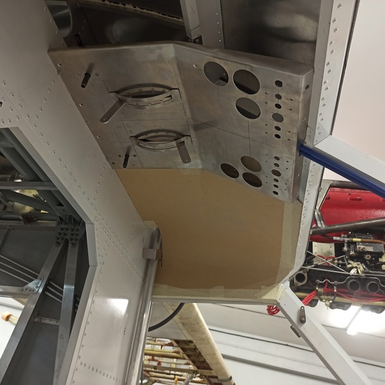 Самолёт Горыныч 1017.jpg