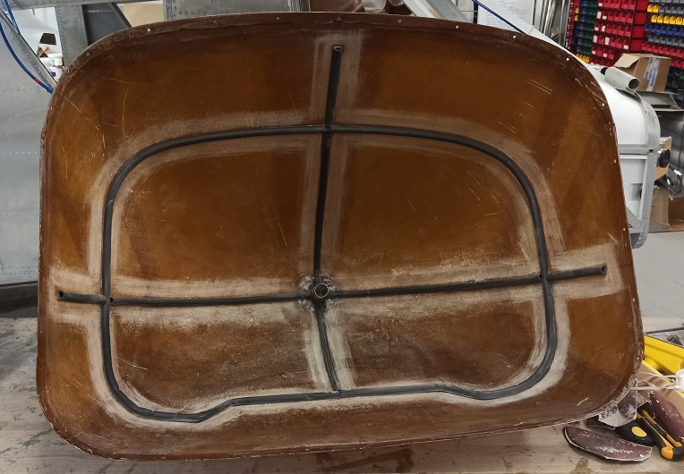 Самолёт Горыныч 1020.jpg