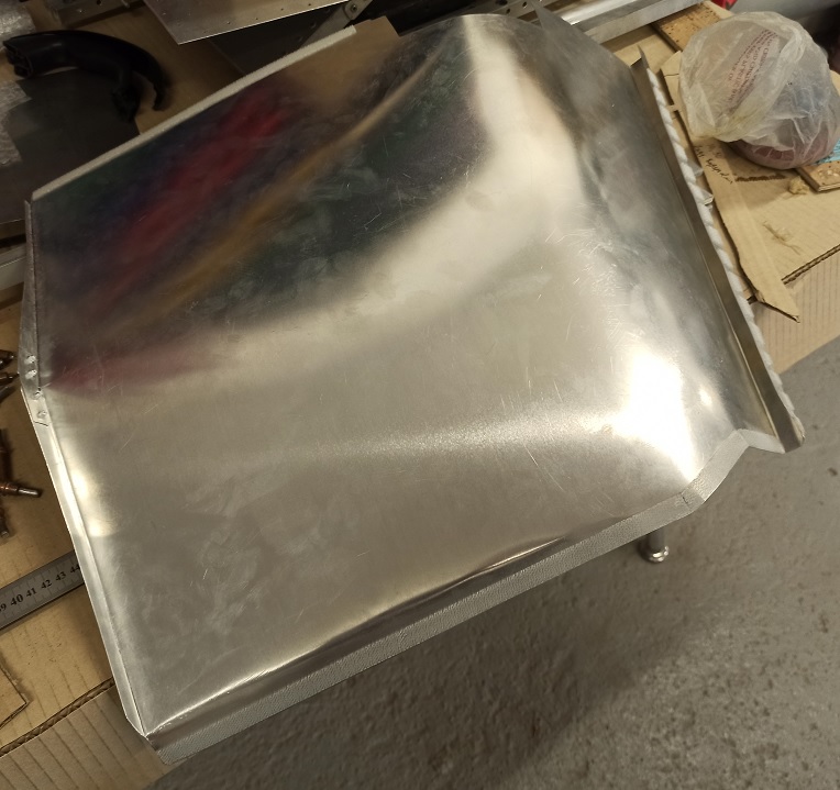 Самолёт Горыныч 1023.jpg