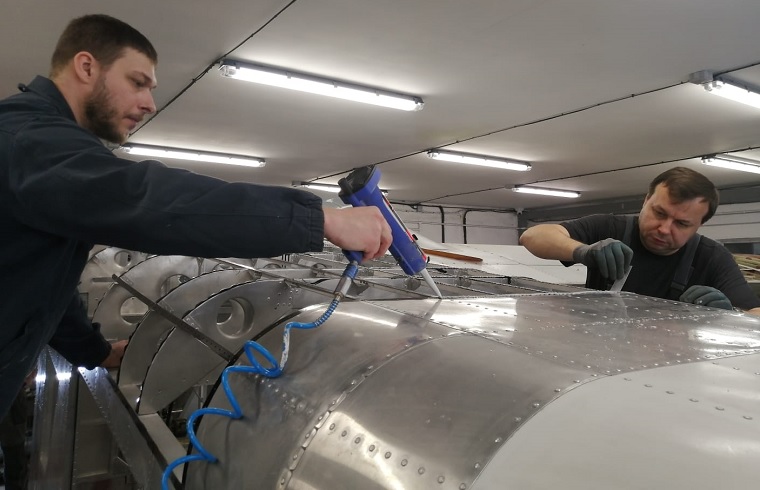 Самолёт Горыныч 1040.jpg