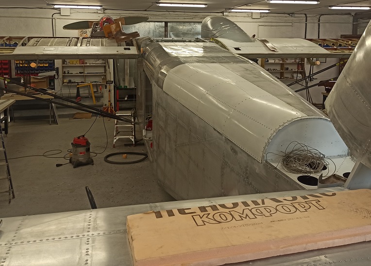 Самолёт Горыныч 1047.jpg