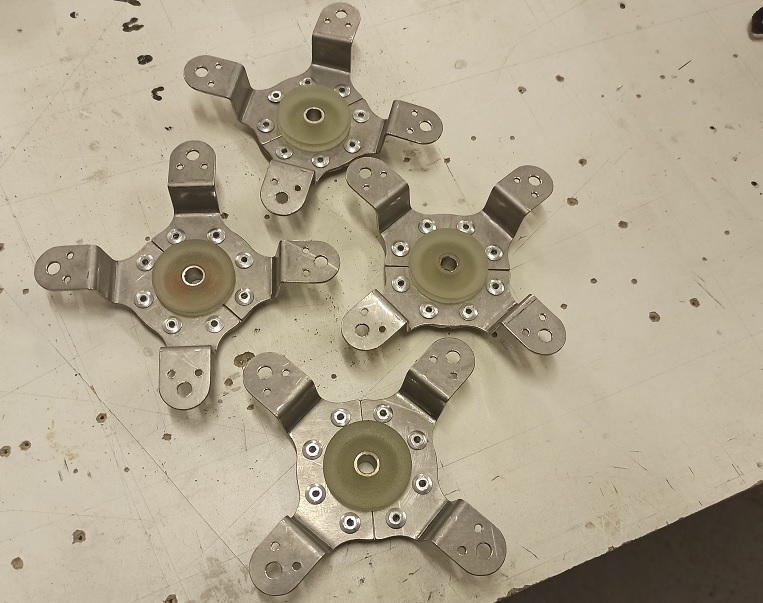 Самолёт Горыныч 1128.jpg