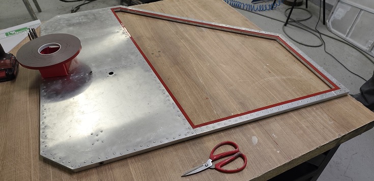 Самолёт Горыныч 1143.jpg