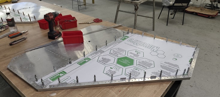 Самолёт Горыныч 1145.jpg