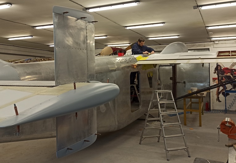 Самолёт Горыныч 930.jpg