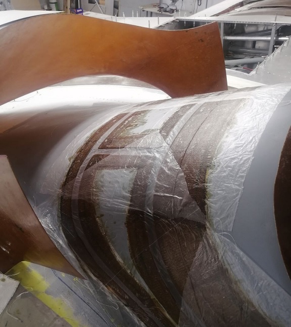 Самолёт Горыныч 990.jpg