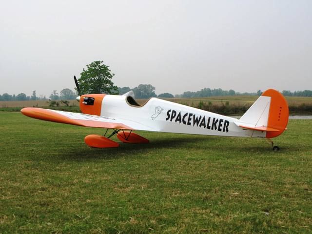 SpaceWalker_09.jpg