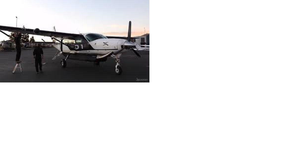 Цессна 208 джипег.jpg