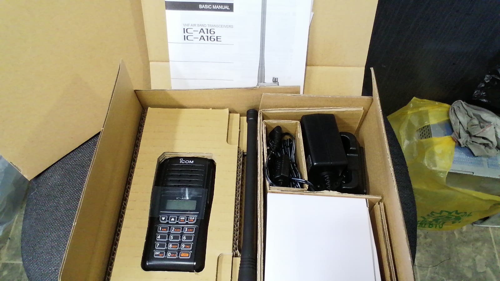 Продам новую радиостанцию ICOM IC-A16E | REAA