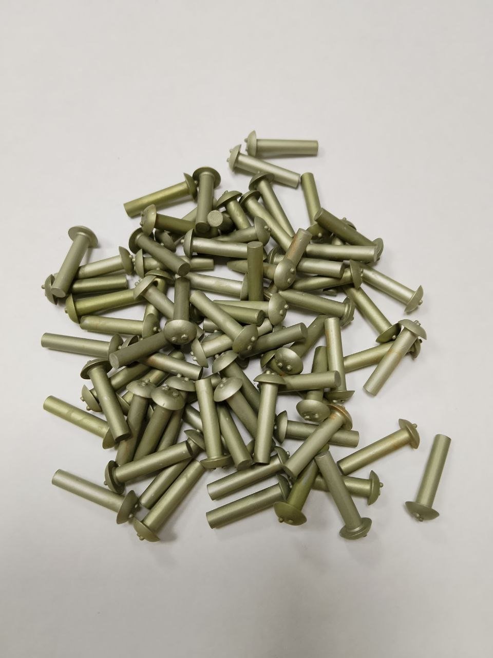 заклепка 34077.jpg