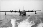 Bundesarchiv_Bild_101I-667-7142-24__Flugzeug_Blohm_-_VoG__BV_238_V1.jpg