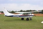 zCessna_182J_N403AB_01.JPG