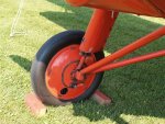 Stearman_C3-R_N8828_landing_gear_1.jpg