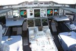 1200px-Airbus_A380_cockpit.jpg