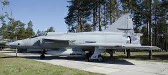 Saab_SF_37_Viggen_(37977).jpg