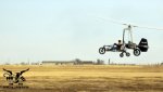 molnari_dezso_molnar_flying_car_motorcycle_GT_flight_ll_585_331_90.jpg