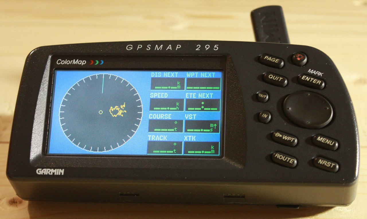 Навигатор GARMIN GPSMAP 295 REAA