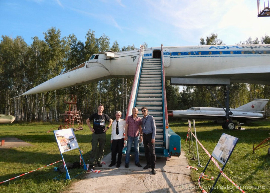 252448_900.jpg