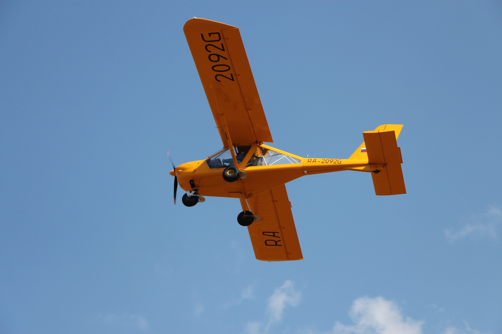 h-2379.jpg