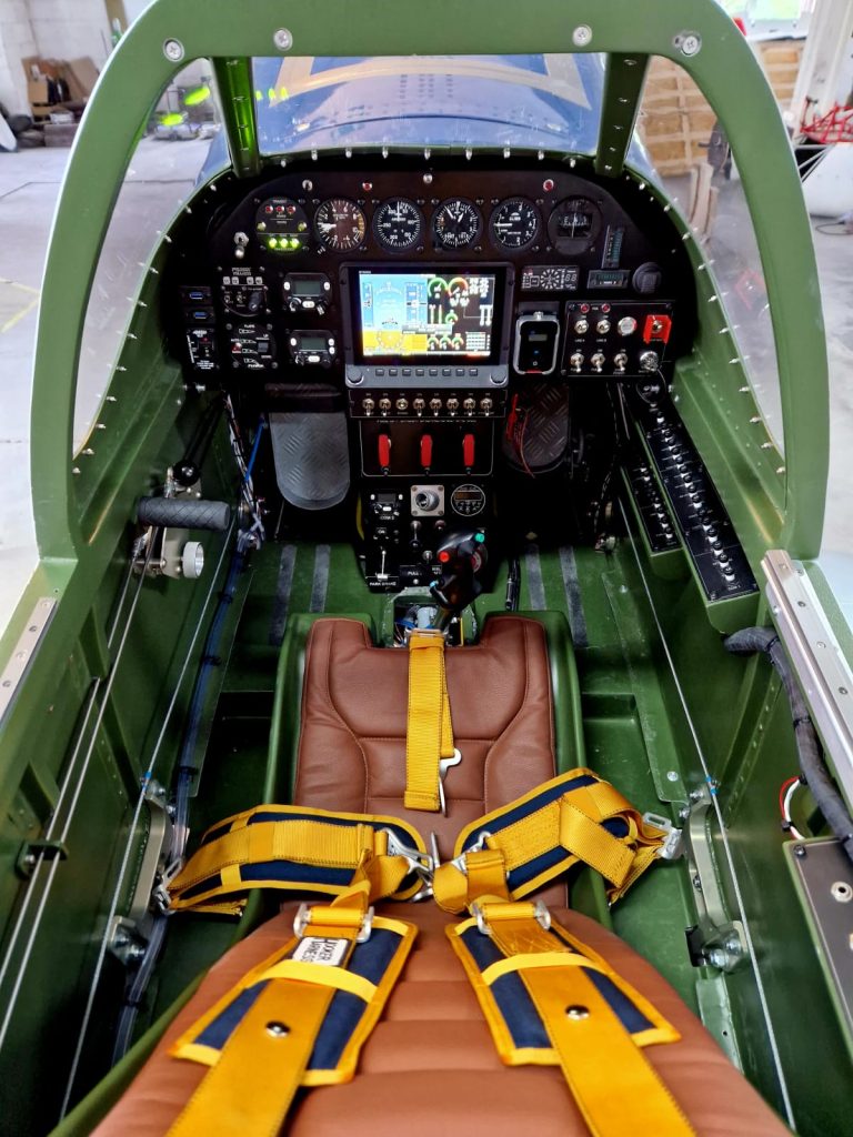 www.scalewings.com