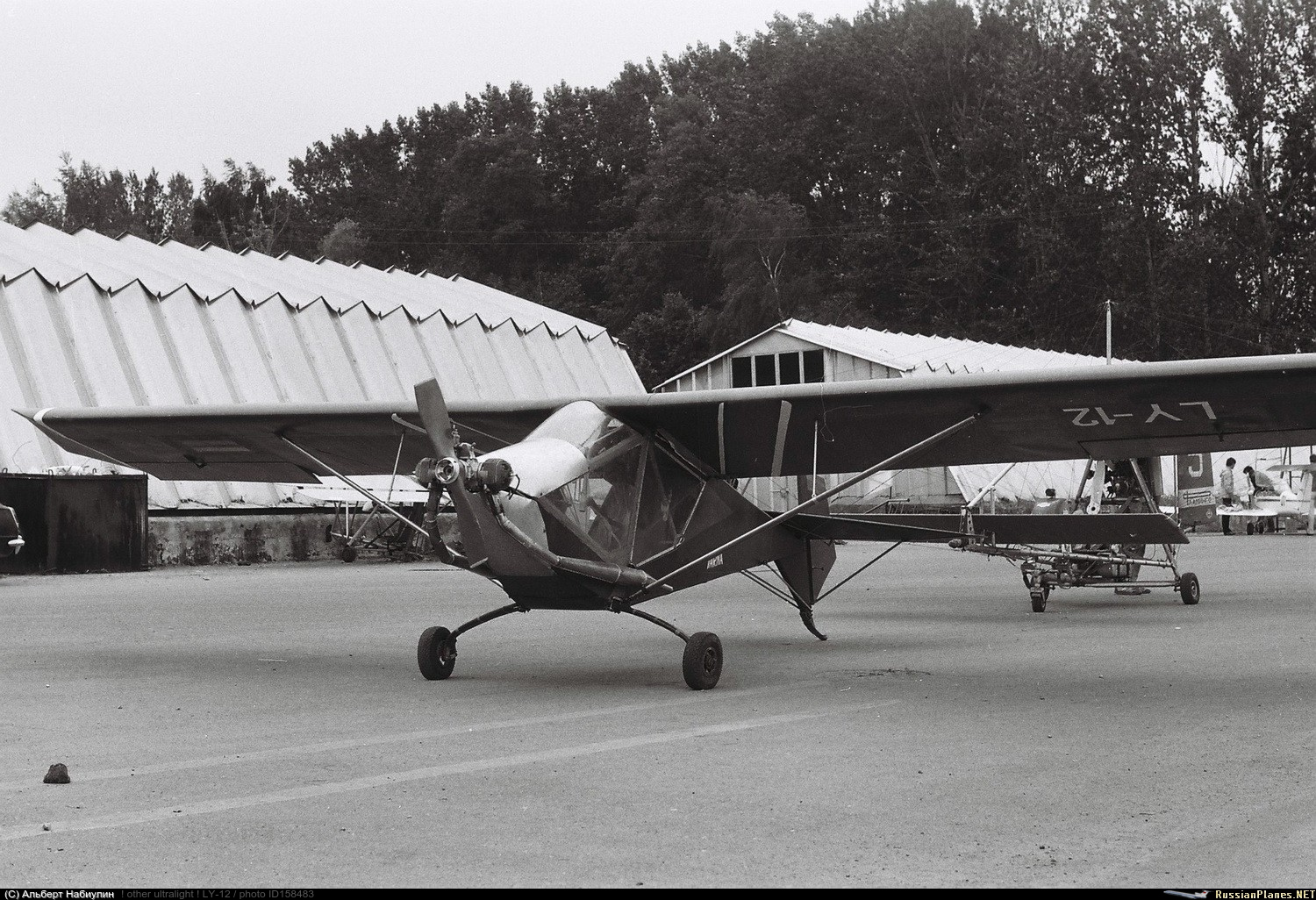 158483.jpg