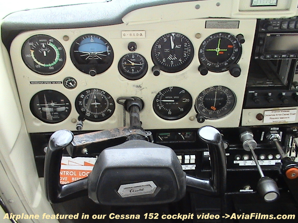 cessna-cockpit.jpg
