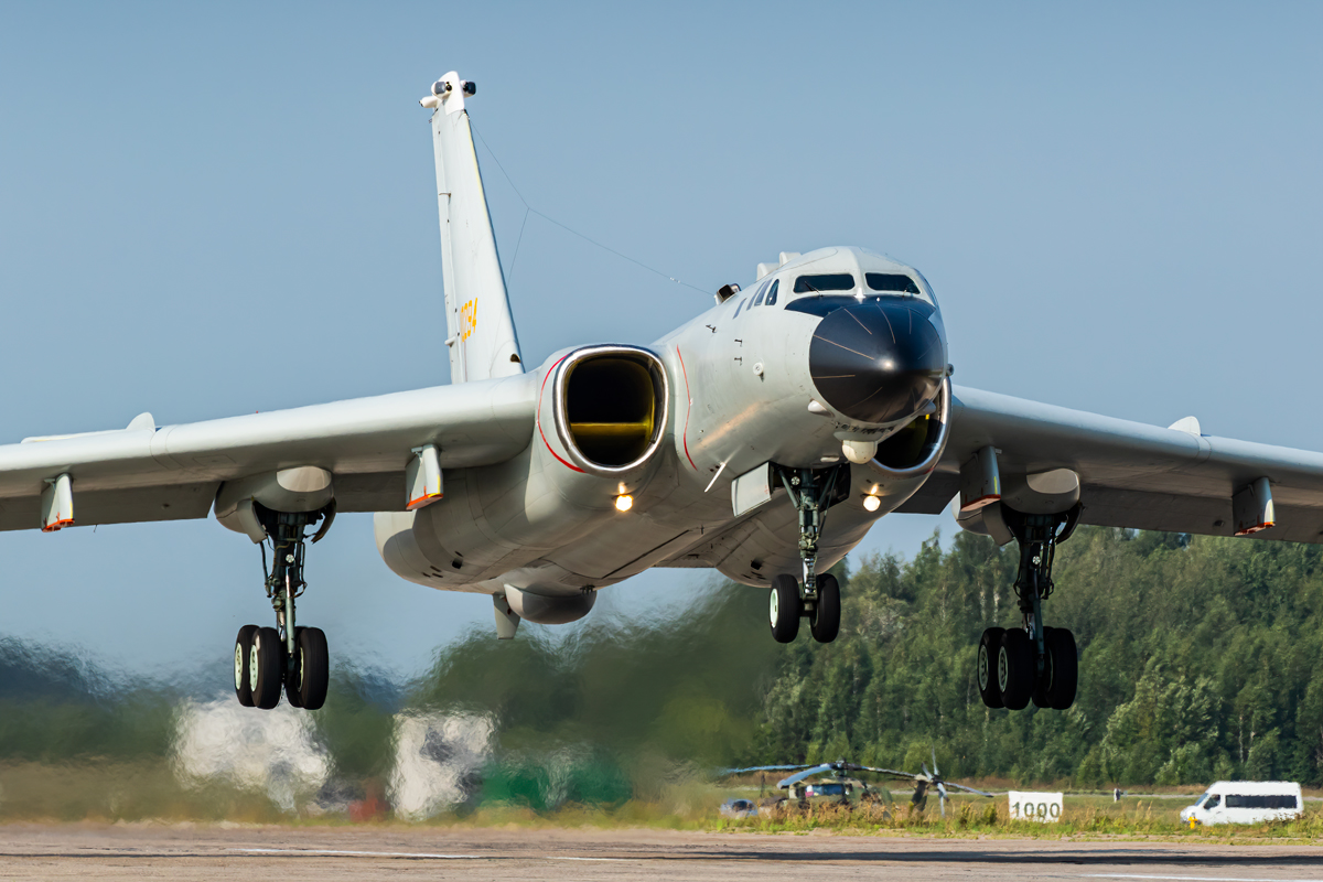 aviapressphoto.com