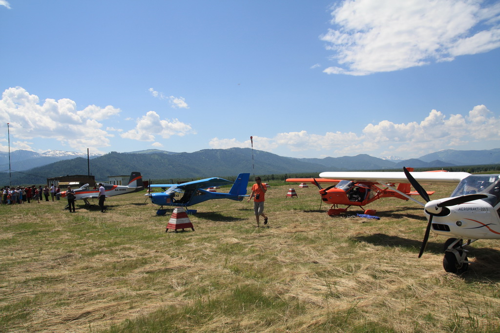103R.JPG