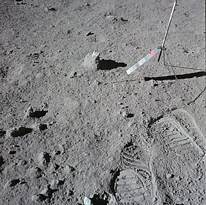 300px-Apollo_15_The_Genesis_Rock.jpg