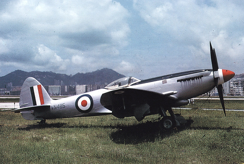 Supermarine_Spitfire_Mk24.jpg