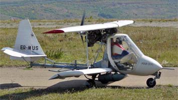 mai890-i.jpg