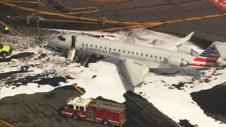1487247009_psa_crj7_n709ps_charlotte_170215_1.jpg